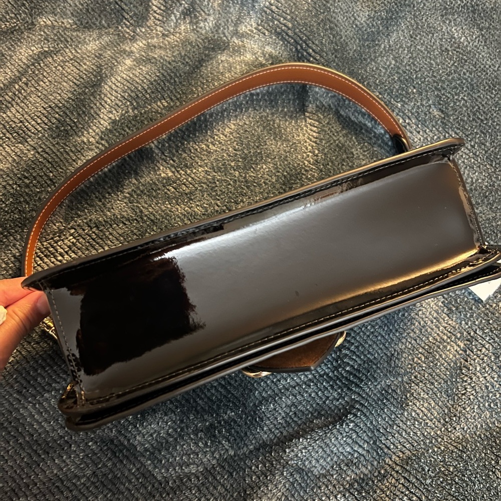 Coach NWT Morgan Shoulder Bag In Signature patent leather black 🤩 - Picture 9 of 15
